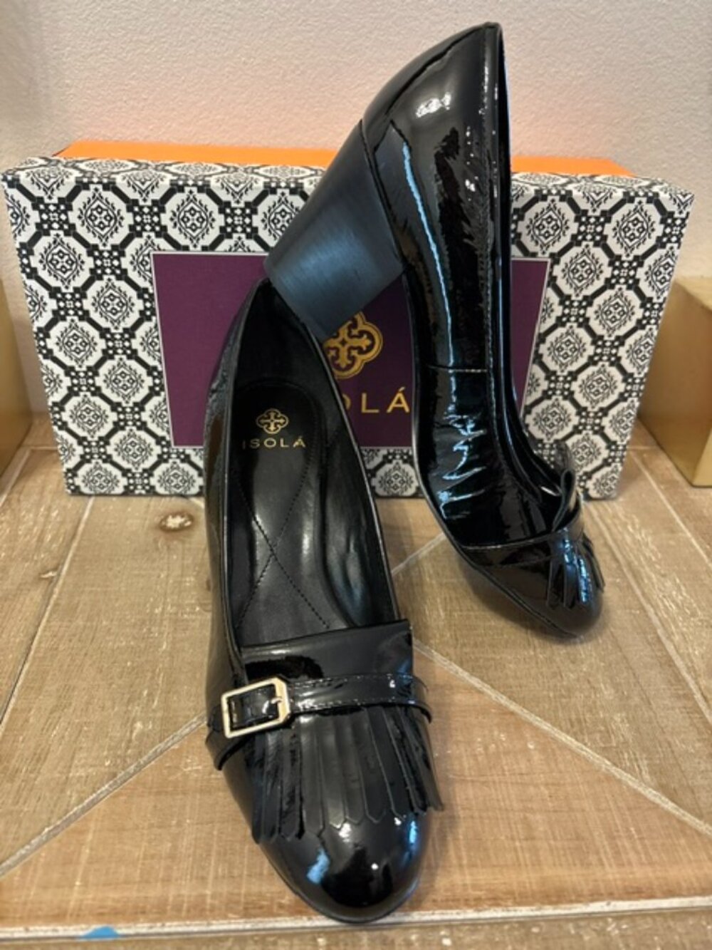 NEW Isola Tara Black Patent Leather Heels Size 9 EU40 Office Chic Comfort Shoes